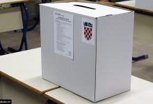 Photo of U Sarajevu, Mostaru i drugim gradovima BiH otvorena biračka mjesta za izbore u Hrvatskoj