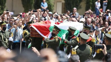Photo of U Palestini obavljena državna sahrana ubijenoj novinarki Al-Jazeere