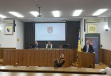 Photo of Potpisani ugovori: Vlada osigurala pet miliona KM za podršku nauci u Kantonu Sarajevo