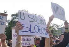 Photo of “Skup protiv nasilja” u Srbiji: Hiljade građana poručilo Vučiću da ode sa vlasti