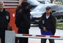 Photo of Pripadnici SIPA-e ispred zgrade u kojoj je Milorad Dodik
