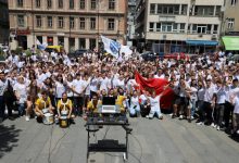 Photo of Maturanti Općine Centar prodefilovali glavnim ulicama grada
