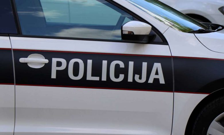 Policija zaplijenila kokain vrijednosti 400.000 KM, uhapšene dvije osobe u Gradačcu